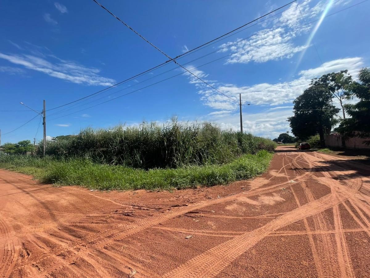 Terreno à venda em ce, Cáceres: Terreno 3300 m² · Ce